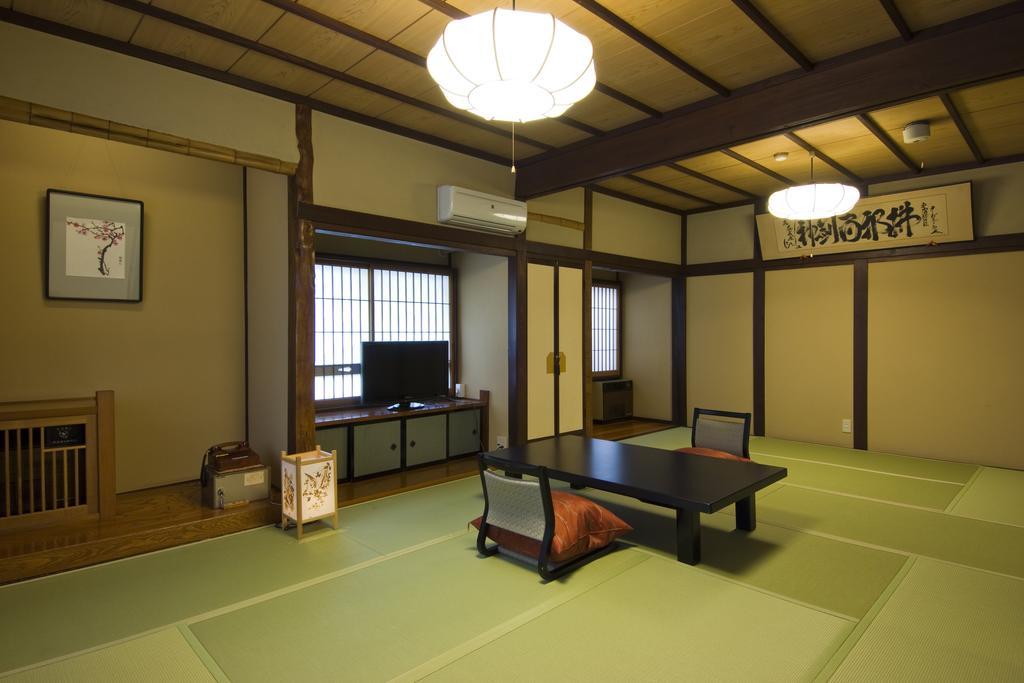 Ekinariya Ryokan Kusatsu  Ruang foto