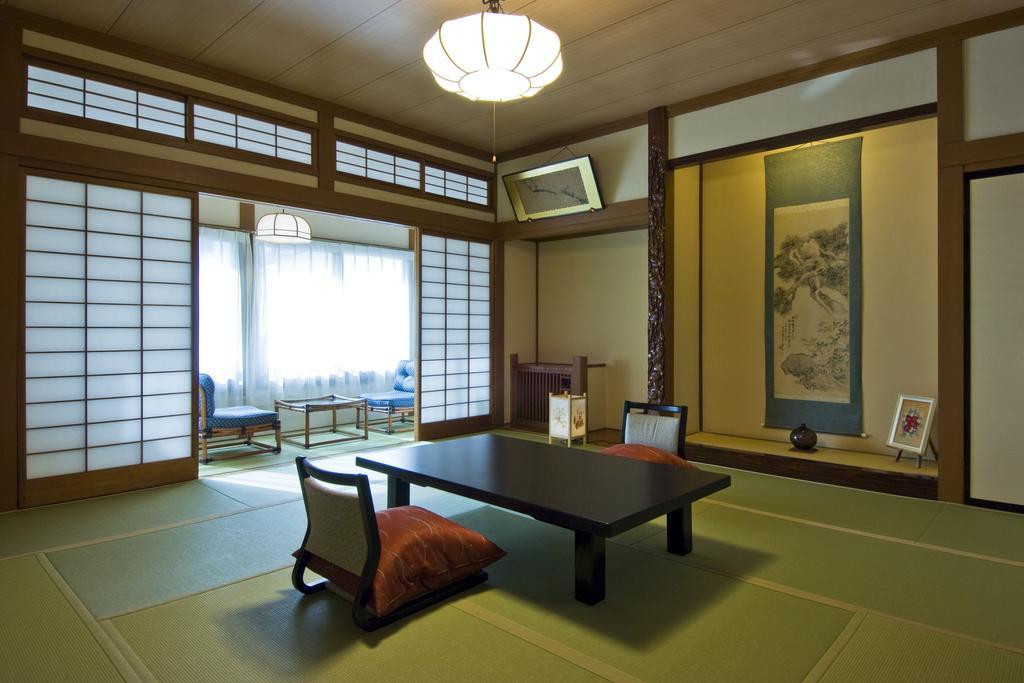 Ekinariya Ryokan Kusatsu  Ruang foto