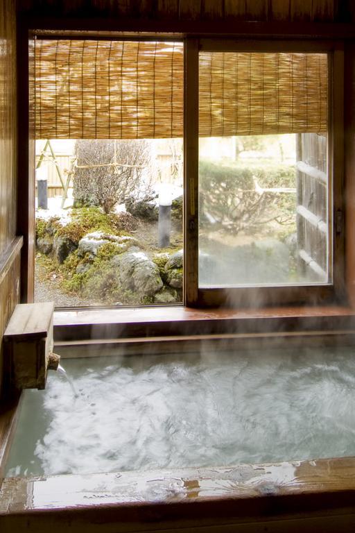 Ekinariya Ryokan Kusatsu  Bagian luar foto
